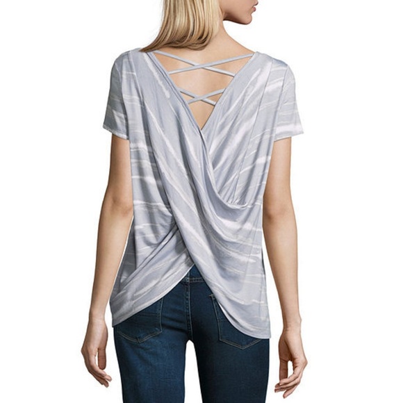 A.N.A Short Sleeve Back Detail Top - Picture 1 of 2